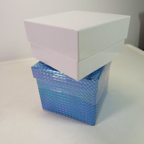 Metallic Silver Striped Gift Box Bow & (2) other Gift Boxes Holographic & white - Picture 8 of 14